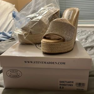 Steve Madden sanctuary rhinestone Sandals
